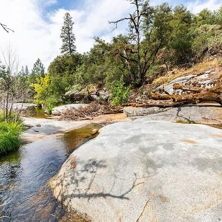 Ponderosa Creekside Retreat Villa Mariposa Exterior photo